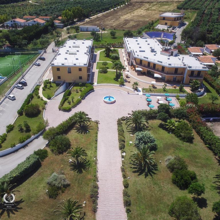 Royals Gate Hotel Rodi Garganico Luaran gambar